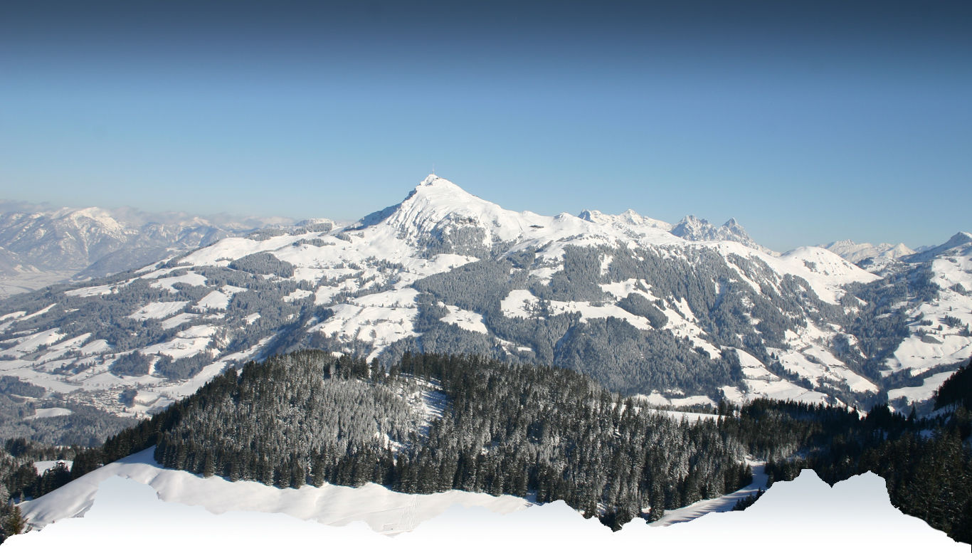 Bergpanorama im Winter in Kirchberg in Tirol
